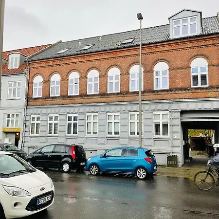 Scandinavian - Sonderbro - 2 Horsens